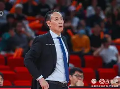 9体育-cba总决赛g3广东队员比赛抓拍瞬间